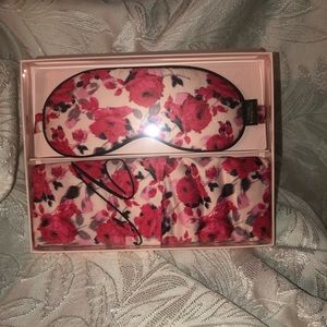 Victoria Secret New 2 item gift package.